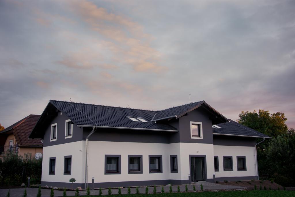 Apartmany Podhájska מראה חיצוני תמונה