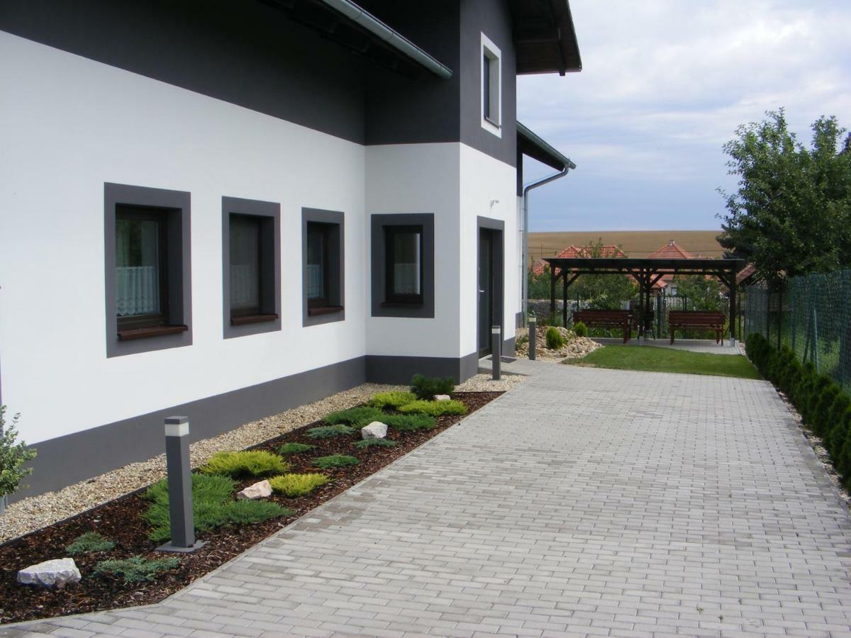 Apartmany Podhájska מראה חיצוני תמונה